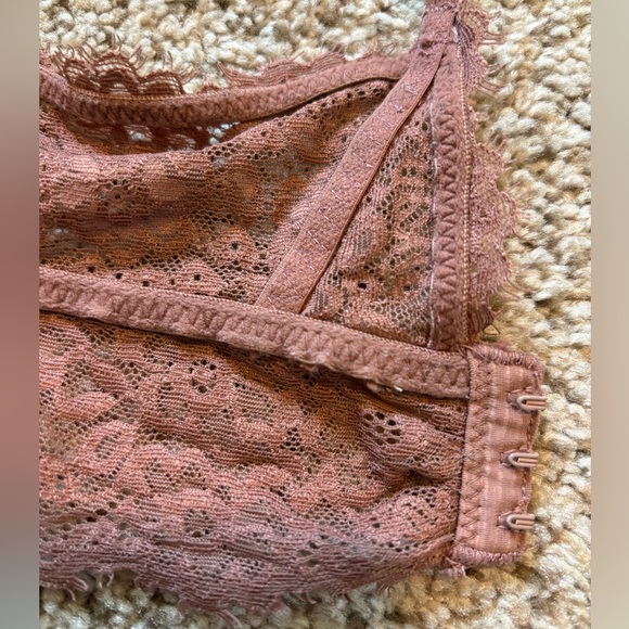 Aerie Lace Antique Pink Bralette Bra Size Small Convertible Straps | Boho | Fem - Picture 7 of 7